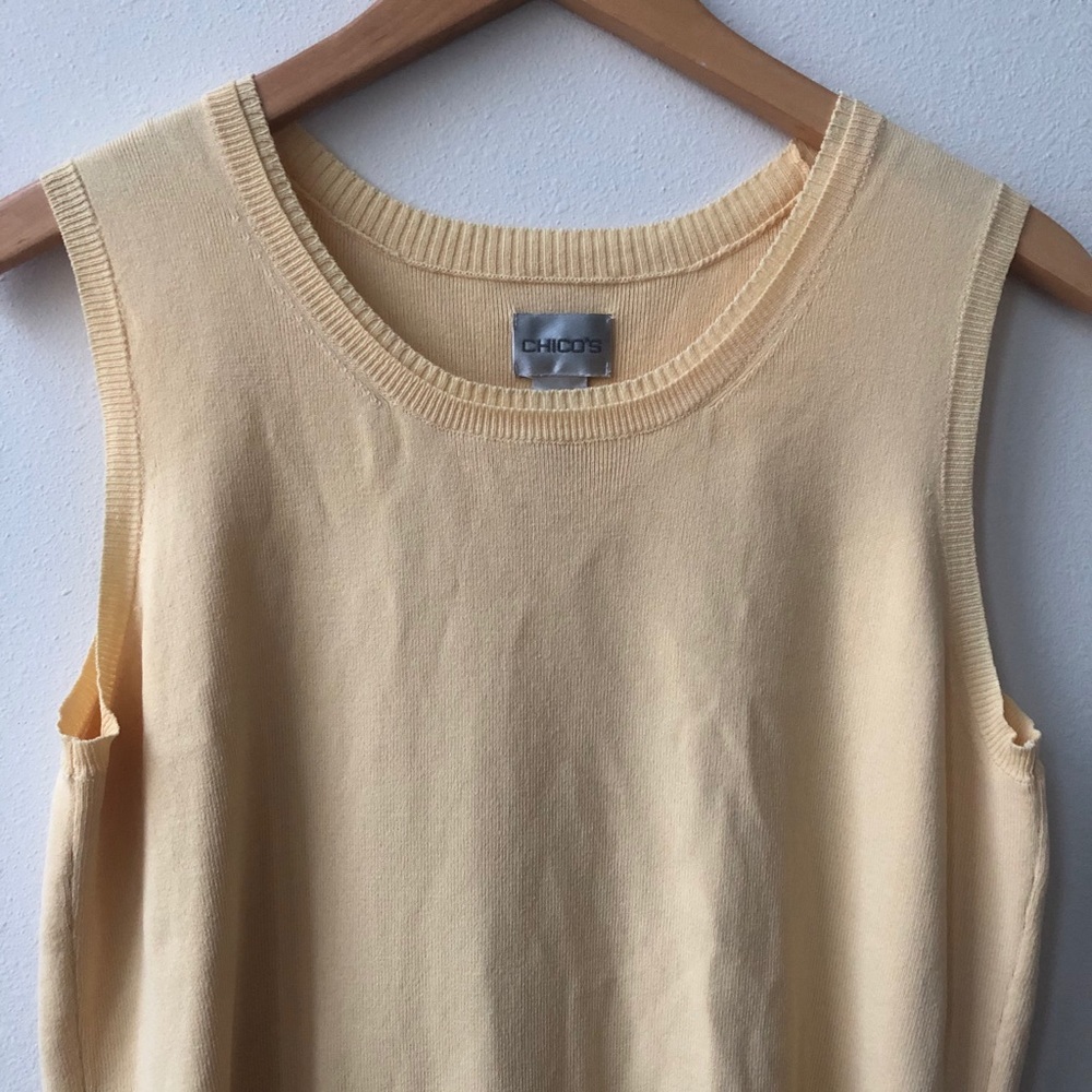 Cute yellow Chico’s sleeveless shirt!